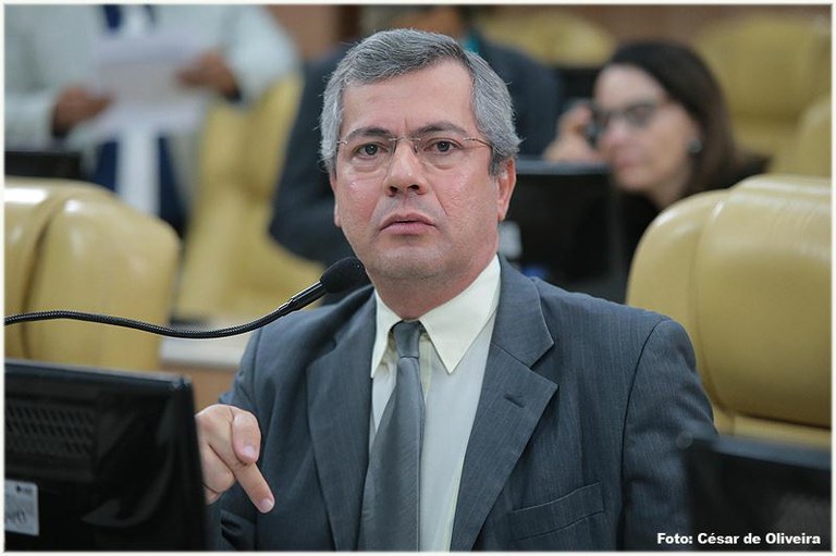 Iran critica forma de votação de Projetos do Executivo no encerramento do ano legislativo