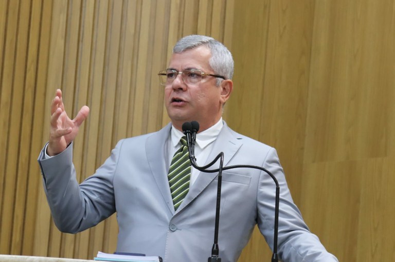 Iran é eleito presidente da Comissão de Educação, Cultura, Esporte, Lazer e Turismo da CMA 