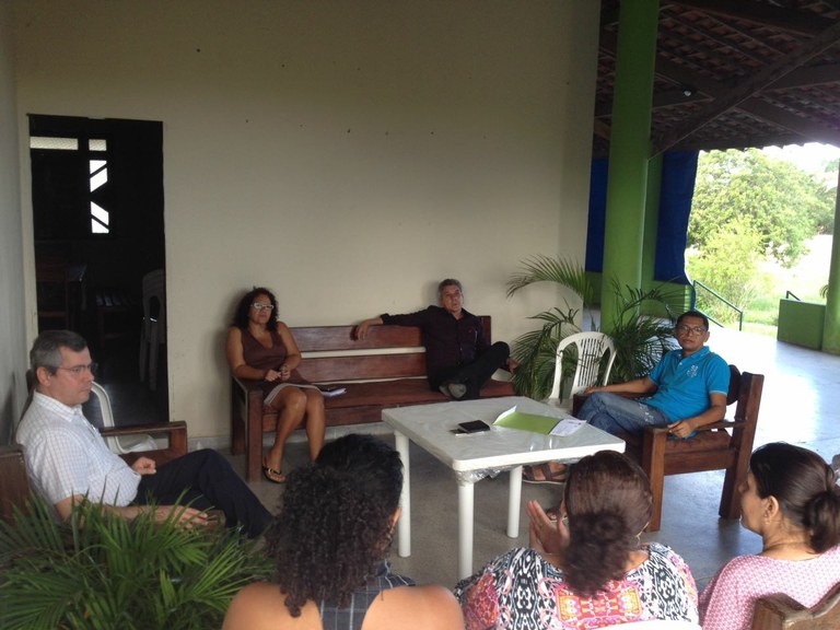Iran intermedia reunião entre Comunidade Bom Pastor e secretário do Meio Ambiente