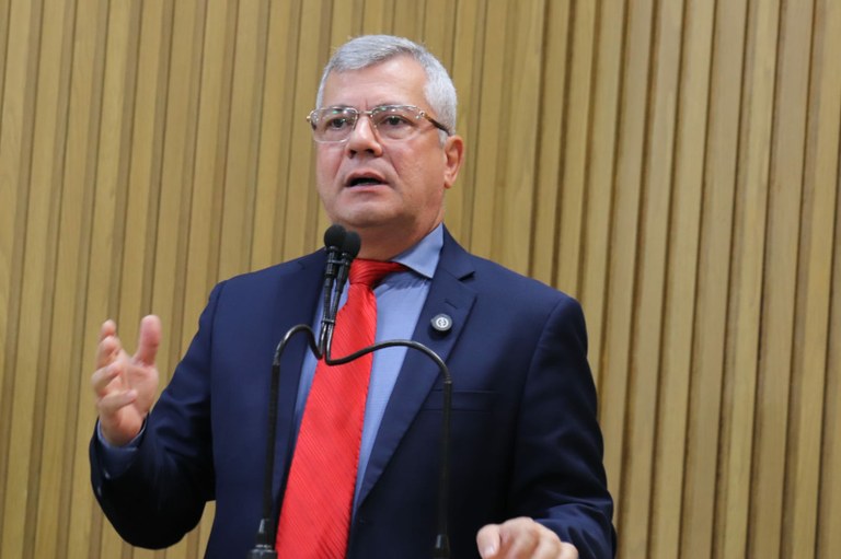 Iran parabeniza Associação de Catadoras de Mangaba pelo Prêmio de Guardiã da Biodiversidade