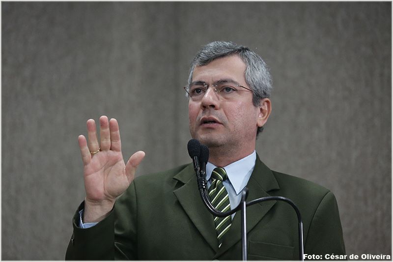  Iran rebate ataques aos dados apresentados sobre Educação  Apelido    Gerar automaticamente a partir do título