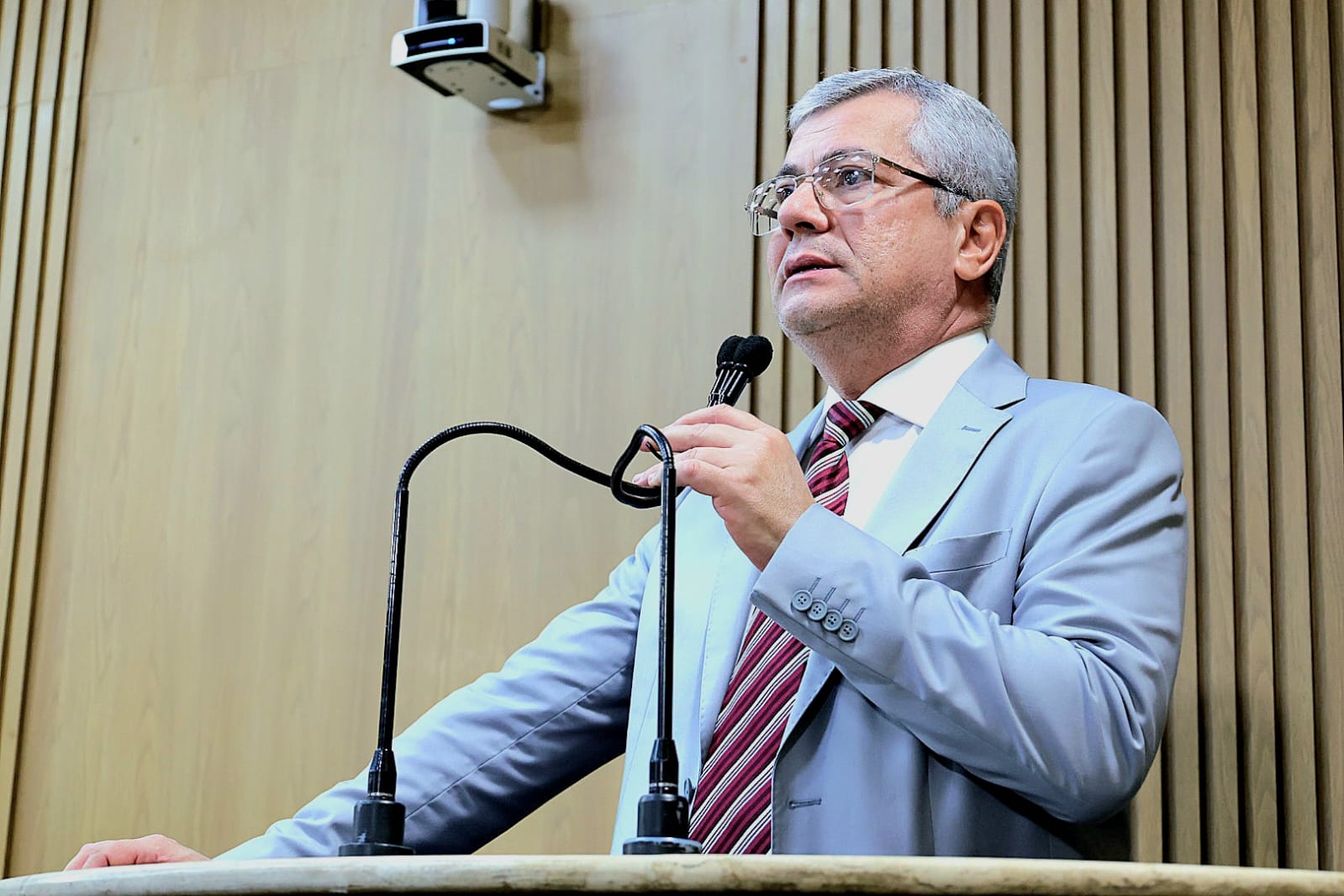 Iran repudia aprovação de urgência para votação de “anistia para golpistas” 