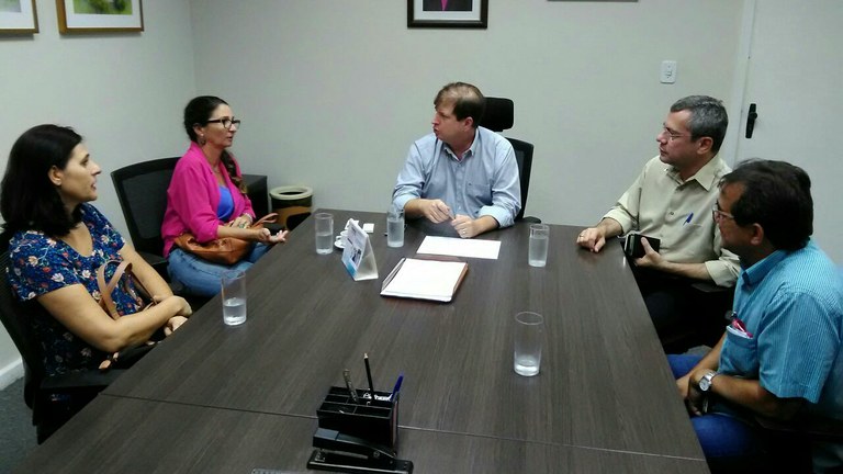 Iran vai à Deso buscar solução para problemas do Portal do Sul