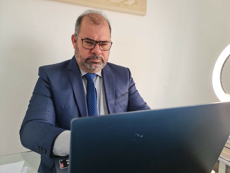 Isac elogia carta assinada pela Frente Nacional de Prefeitos