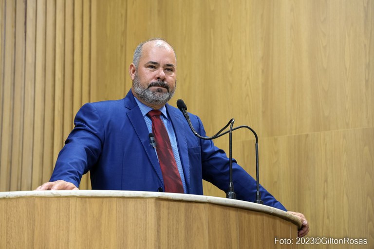 Isac repudia arbitragem da Copa do Brasil no jogo contra o Sergipe 