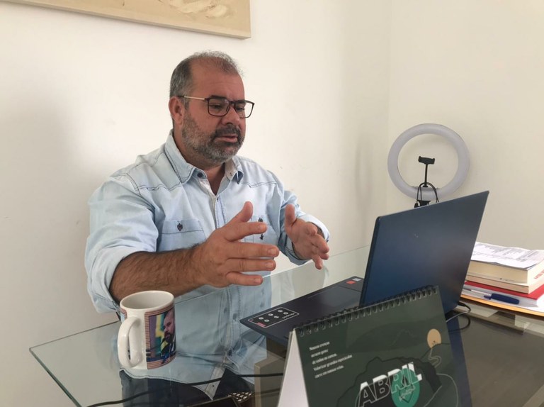 Isac Silveira reivindica ações concretas no combate a pandemia