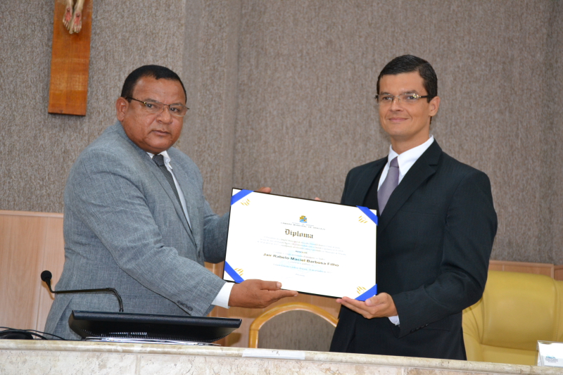 Jair Rabelo Maciel Barbosa Filho já é cidadão aracajuano