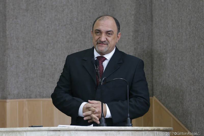 Jason apela por celeridade de projeto que cria notas de real com braile