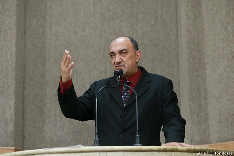 Jason cobra manutenção nas ciclovias de Aracaju