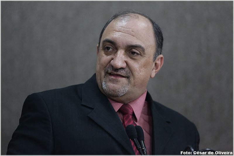 Jason incentiva denúncia contra descarte irregular de lixo