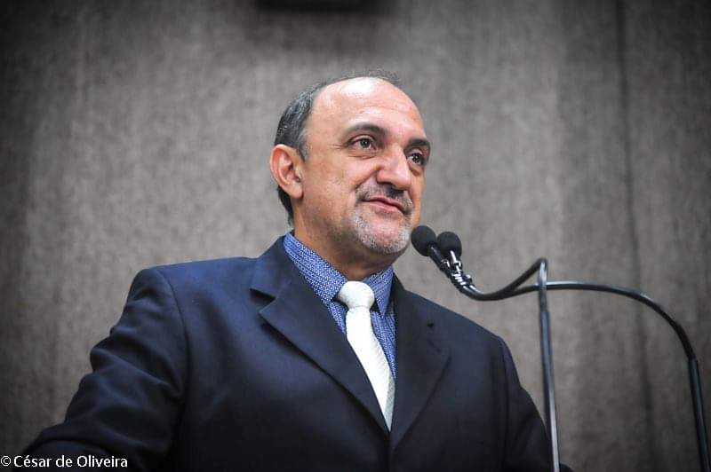 Jason Neto festeja a inauguração da Unidade de Saúde Elizabeth Pita