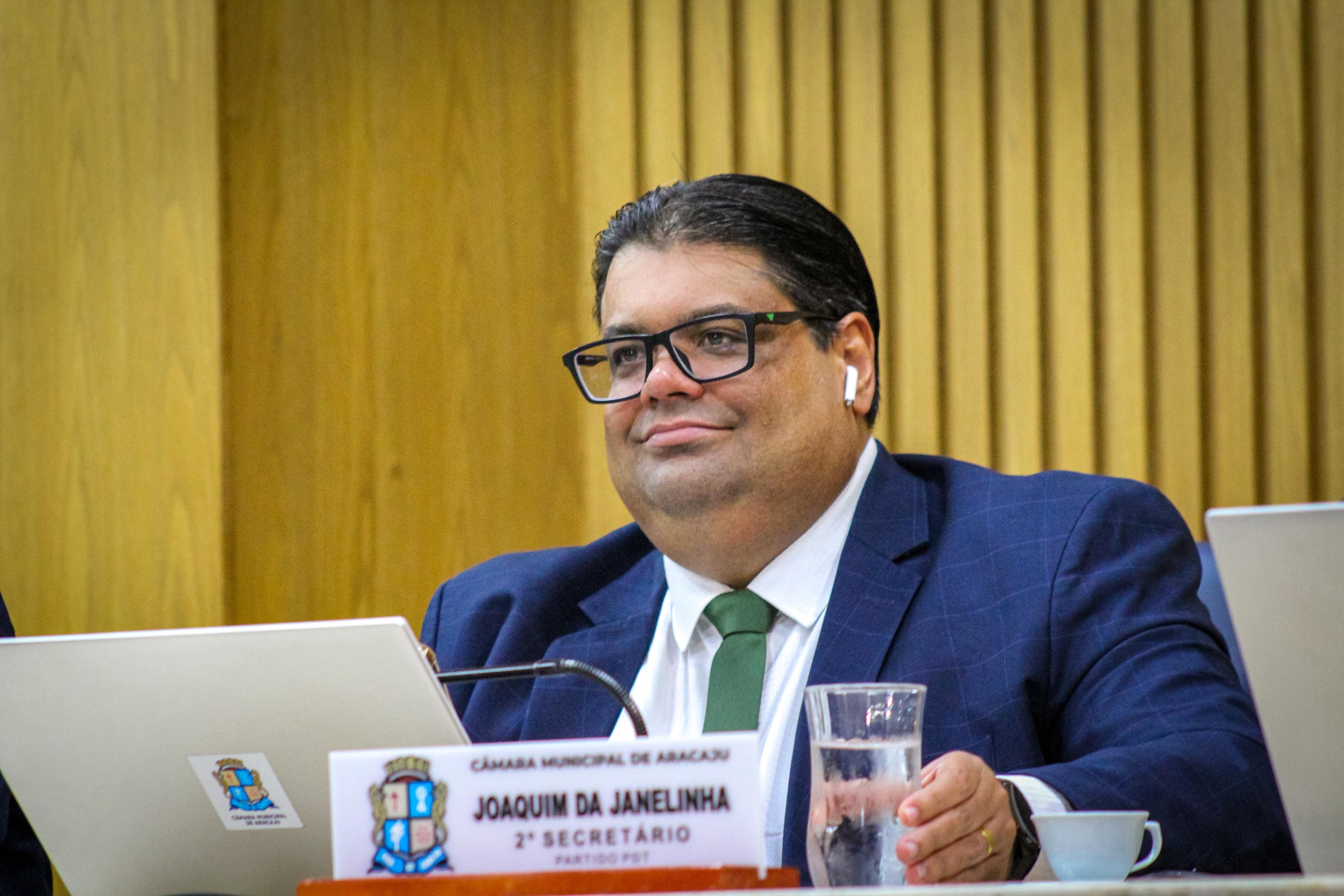 Joaquim da Janelinha convida população para inauguração da Praça do Francão e reforça importância da saúde 