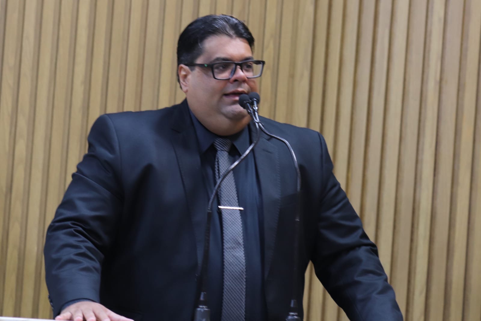 Joaquim da Janelinha convoca comissão para construir creches e ampliar a educação infantil em Aracaju 