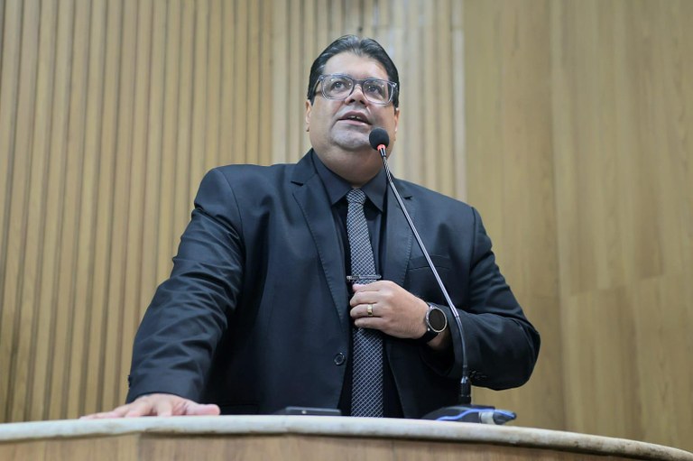 Joaquim da Janelinha reforça apoio à secretária Edna Amorim após críticas sobre falta de diálogo