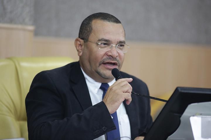  Juvêncio Oliveira faz avaliação positiva do 1º semestre Legislativo