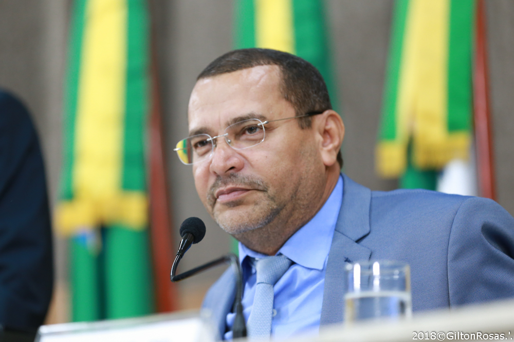 Juvêncio Oliveira protocola PL em homenagem ao Padre dos Pobres