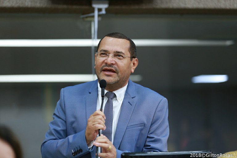 Juvêncio Oliveira protocola propositura para construção de Ciclovia