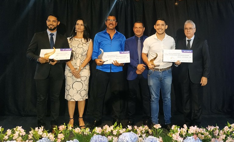 Juvêncio Oliveira representa Câmara na 9ª edição do Prêmio Setransp de Jornalismo