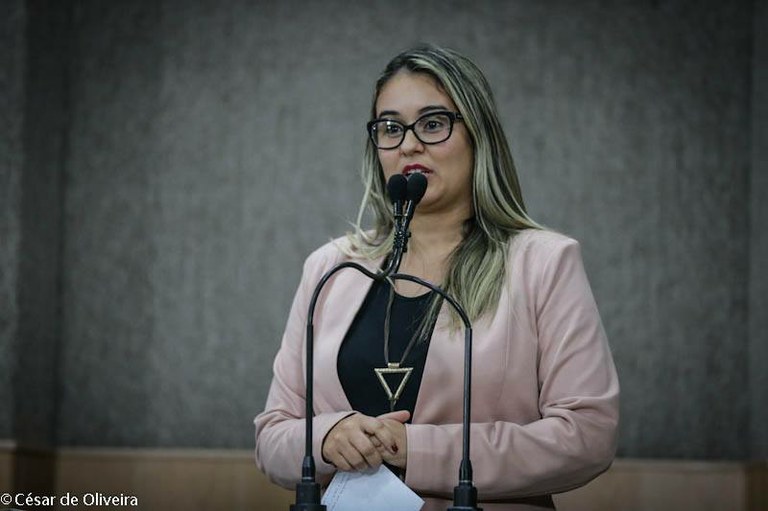 Kitty Lima lamenta a morte de Luciano Nery, diretor-presidente do Sindpen