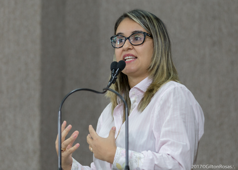 Kitty Lima pretende criar o Código Municipal de Proteção Animal