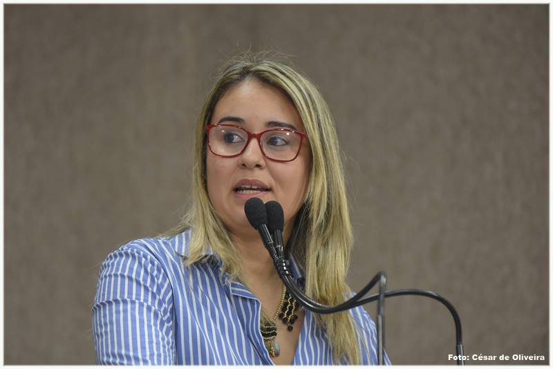 Kitty pede à Semed cursos de alfabetização e escolarização para carroceiros