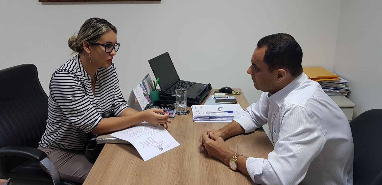 Kitty volta a cobrar da SMTT o recadastramento de carroças