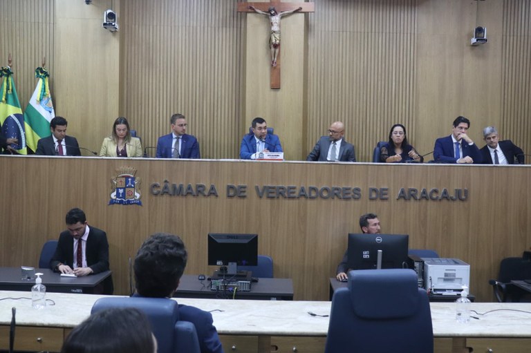 Levi Oliveira apresenta projeto de lei complementar que cessa cobrança do ISS sobre honorários sucumbenciais 