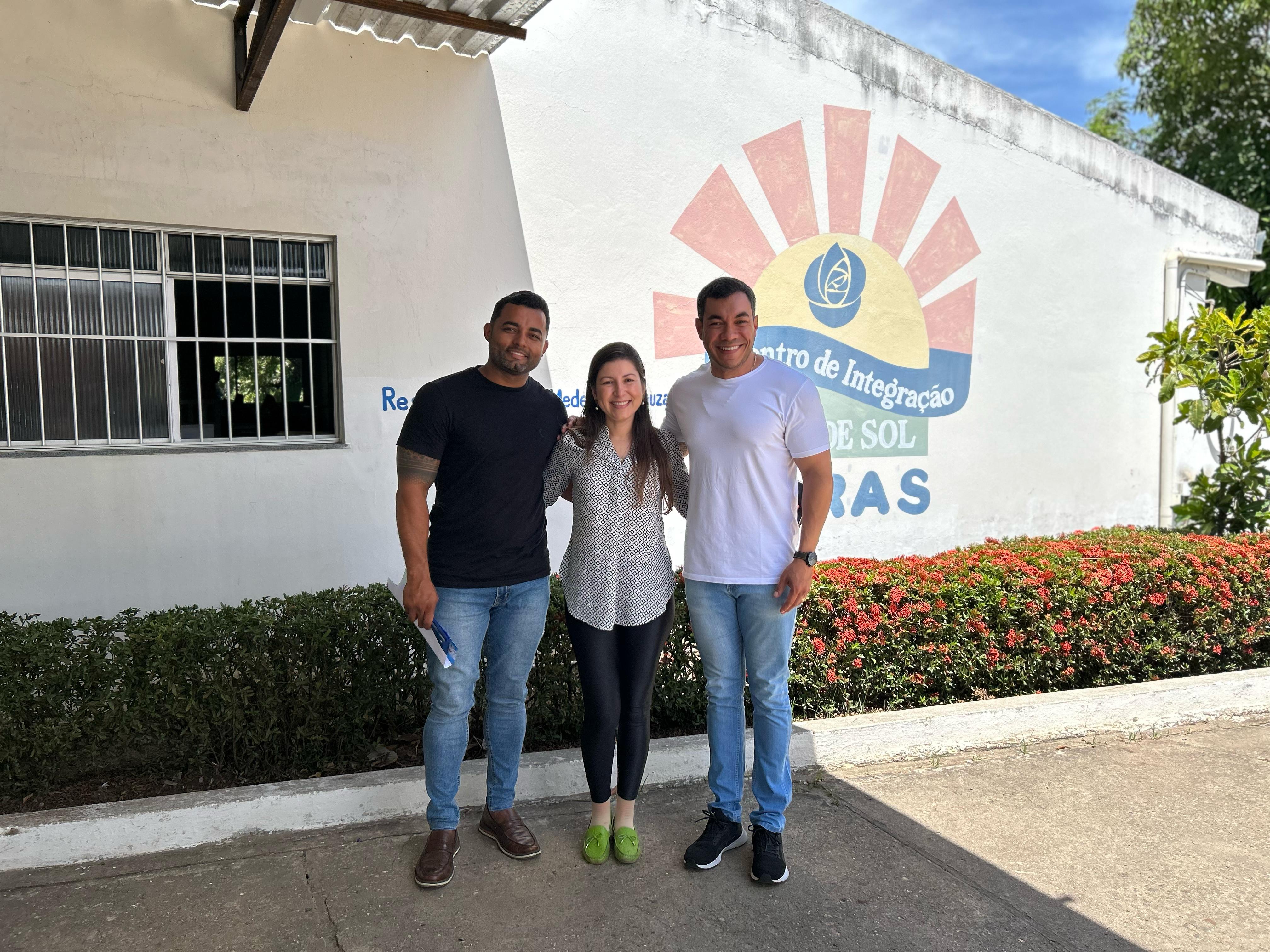 Levi Oliveira destaca a integração de pessoas com deficiência à sociedade, durante visita ao CIRAS