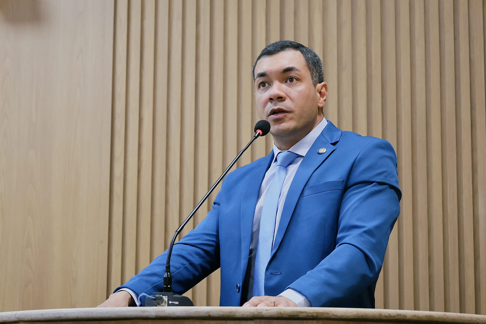 Levi Oliveira enfatiza impacto das festas de carnaval na economia local e defende papel do empresariado  