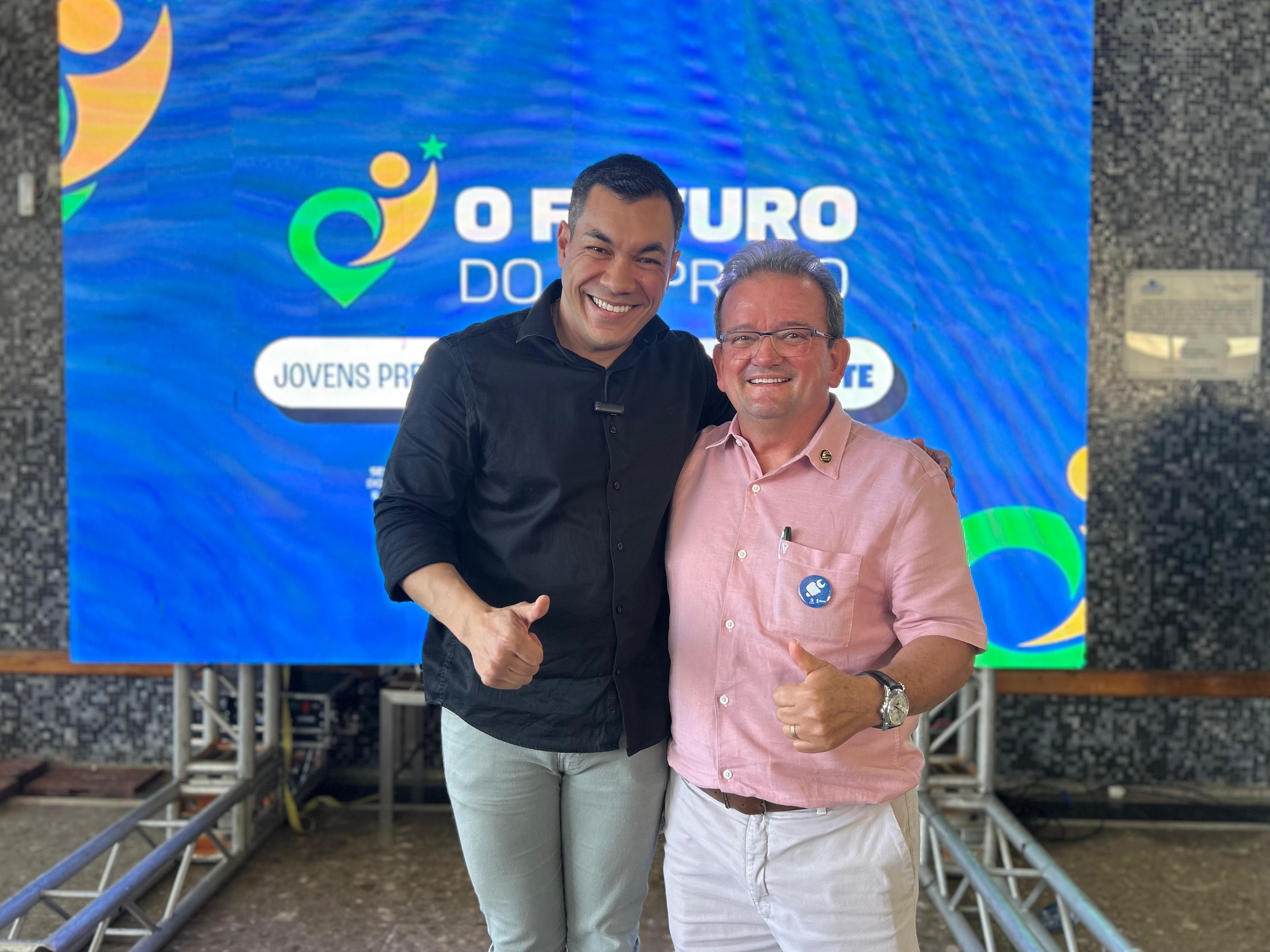 Levi Oliveira participa de evento que promove a qualificação profissional de jovens em Sergipe