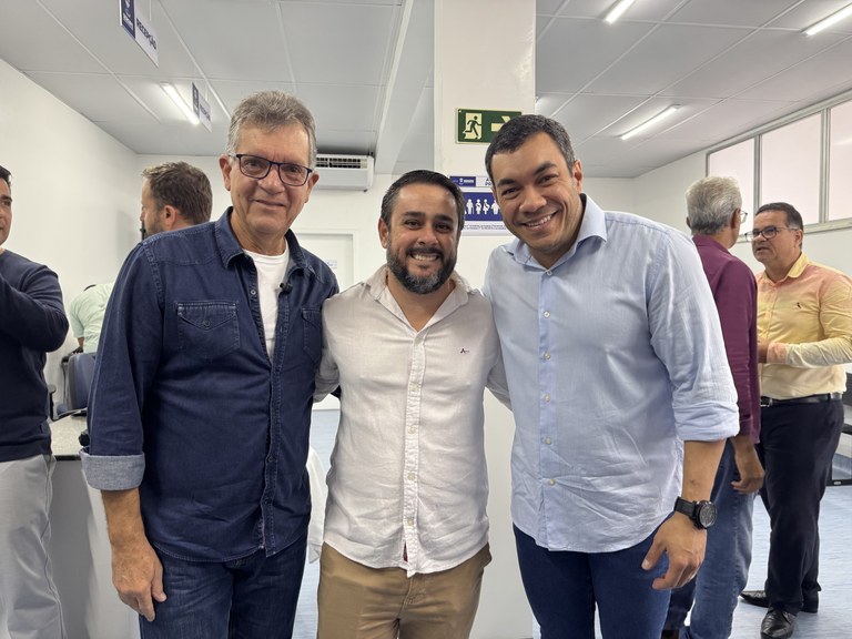 Levi Oliveira ressalta desenvolvimento da saúde pública durante inauguração do Centro de Especialidades Médicas em Itabaiana 