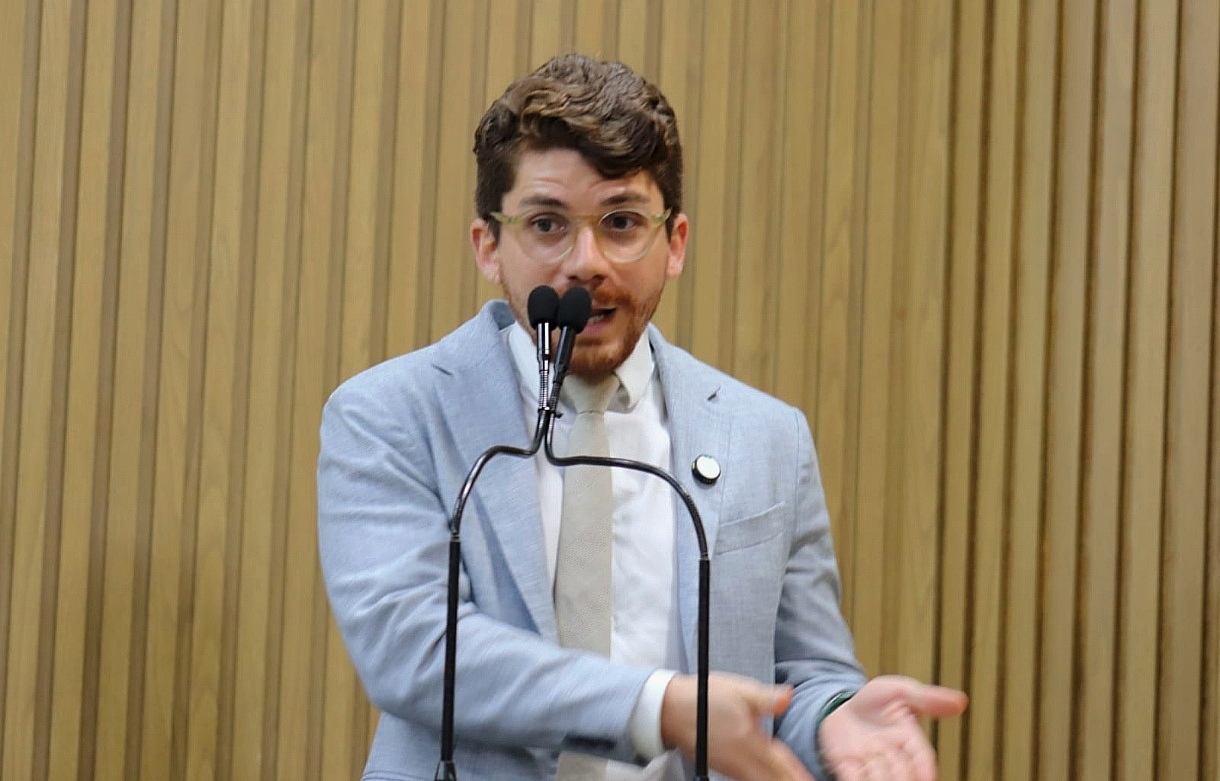 Licitação do transporte coletivo: Breno Garibalde questiona altos valores 