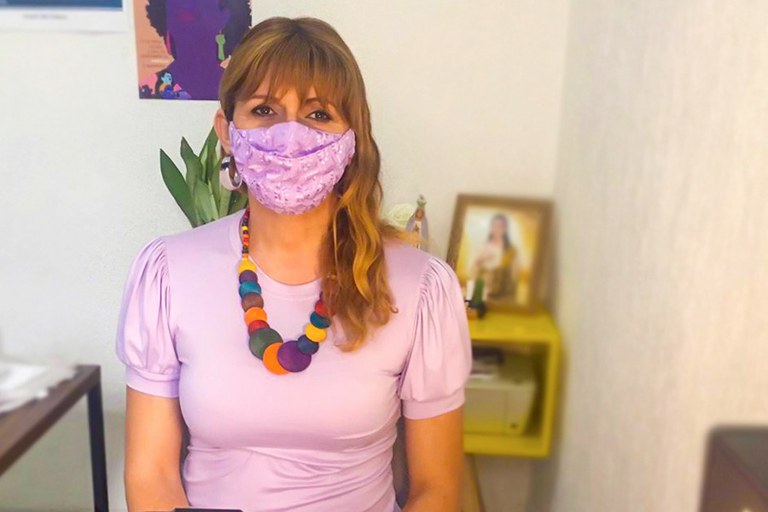 Linda Brasil pede união e firmeza na cobrança das ações de enfrentamento à Covid-19