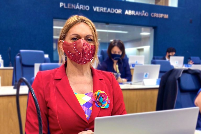 Linda Brasil se disponibiliza para compor a Comissão Parlamentar sobre o Plano Diretor