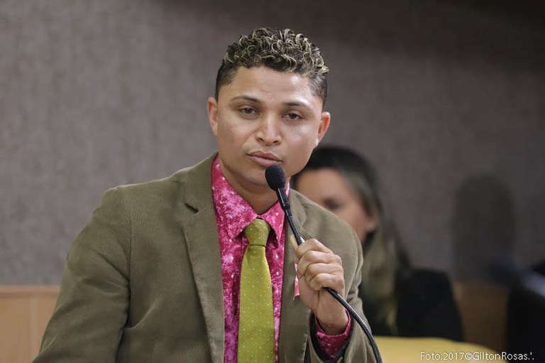 Lixo é recolhido pela primeira vez no loteamento Nova Liberdade 3