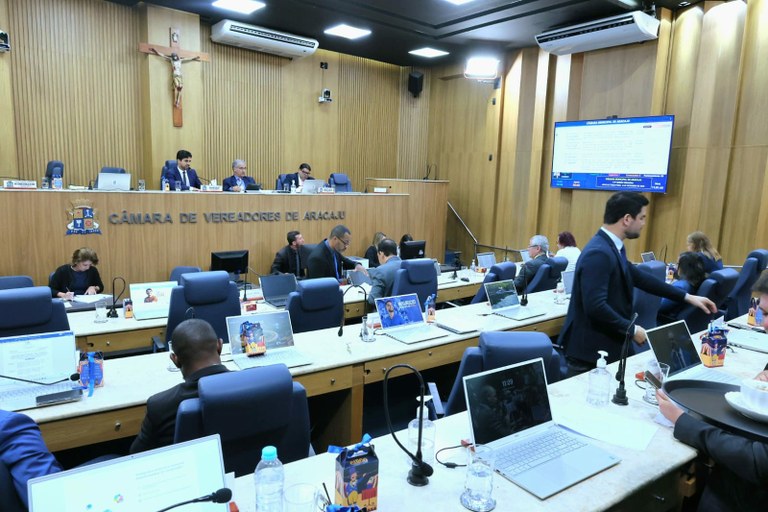 LOA: compreenda o orçamento aprovado em quatro pontos 