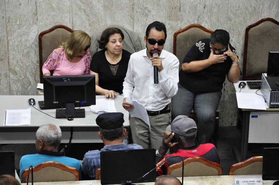 Lucas Aribé apoia servidores da Câmara de Aracaju