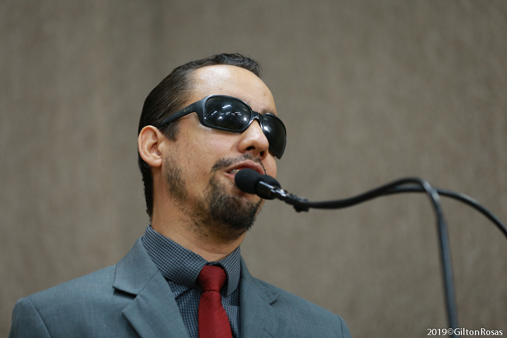 Lucas Aribé critica projetos do Executivo 