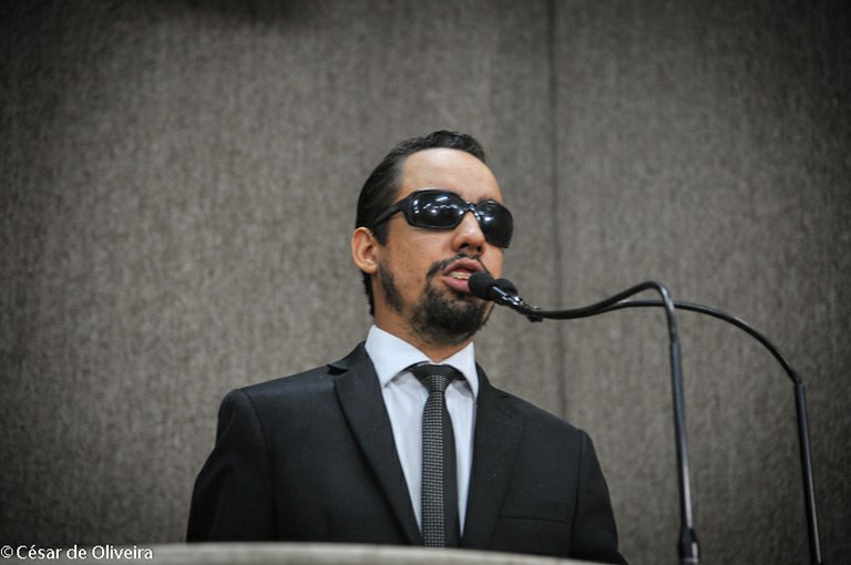 Lucas Aribé defende liberdade de imprensa e critica STF por censura a jornalistas