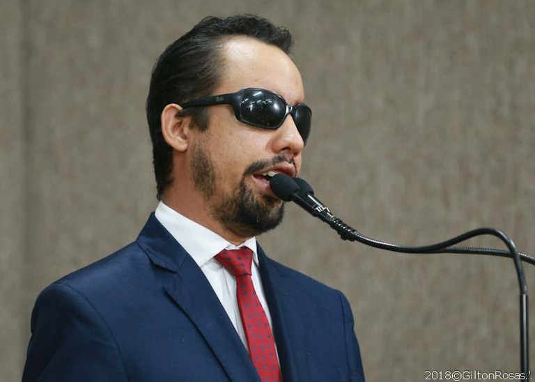 Lucas Aribé pede diálogo com Edvaldo Nogueira