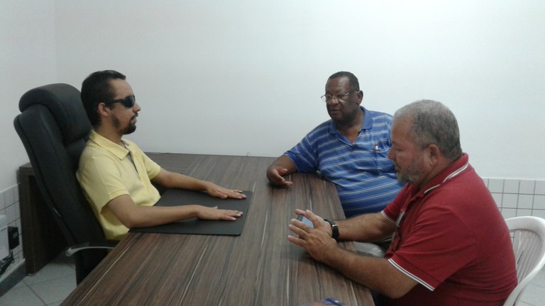 Lucas Aribé se reúne com o Sindisan