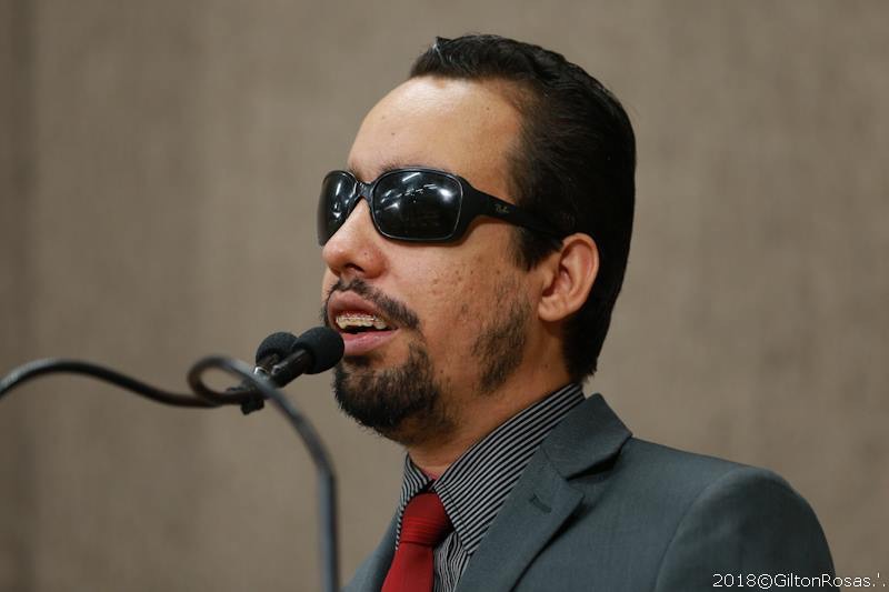 Lucas Aribé volta a cobrar pavimentação no Bairro Santa Maria