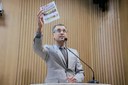 Lúcio Flávio apoia reivindicações dos trabalhadores dos Correios e rebate críticas à ausência de Emília em inauguração do Estado