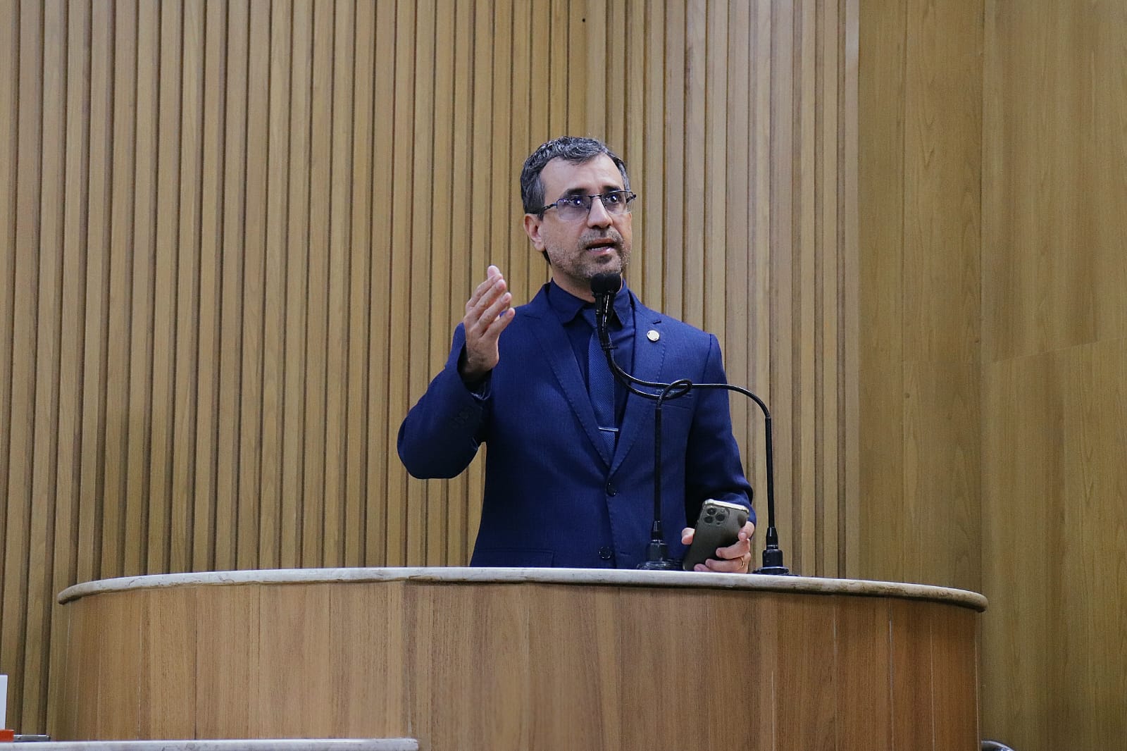 Lúcio Flávio fala sobre criação do Espaço Motoboy e projeto contra poluição sonora