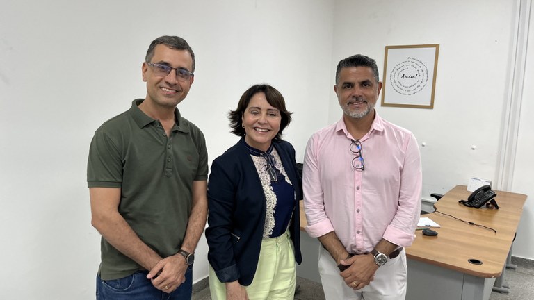 Lúcio Flávio participa de reunião com Emília e Dilermando Júnior na secretaria do desenvolvimento econômico e inovação 