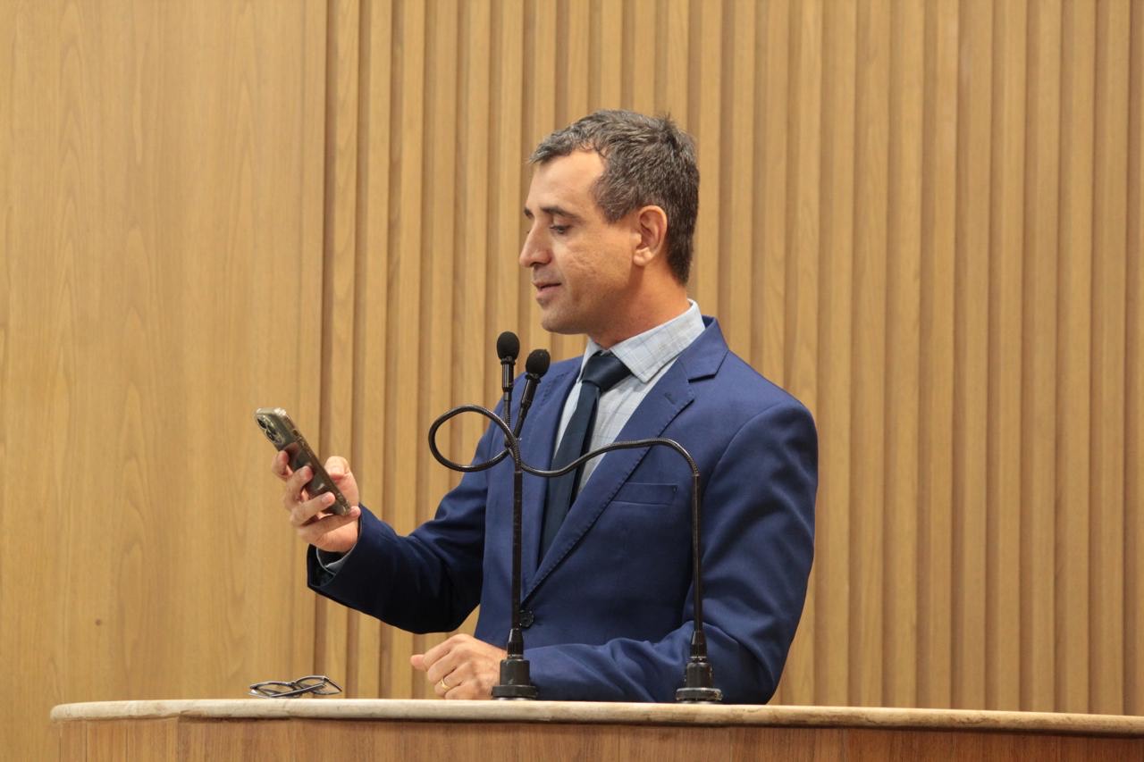 Lúcio Flávio responde à oposição sobre vetos da prefeitura 