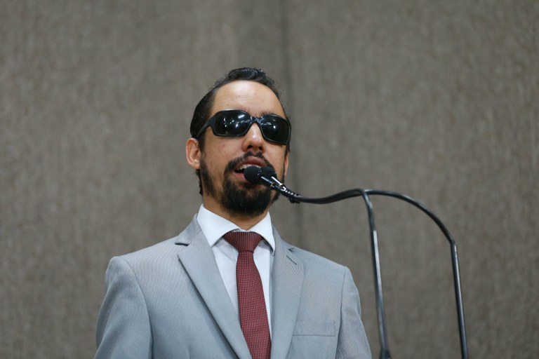 Luta por melhorias em Aracaju marca sétimo ano de mandato de Lucas Aribé