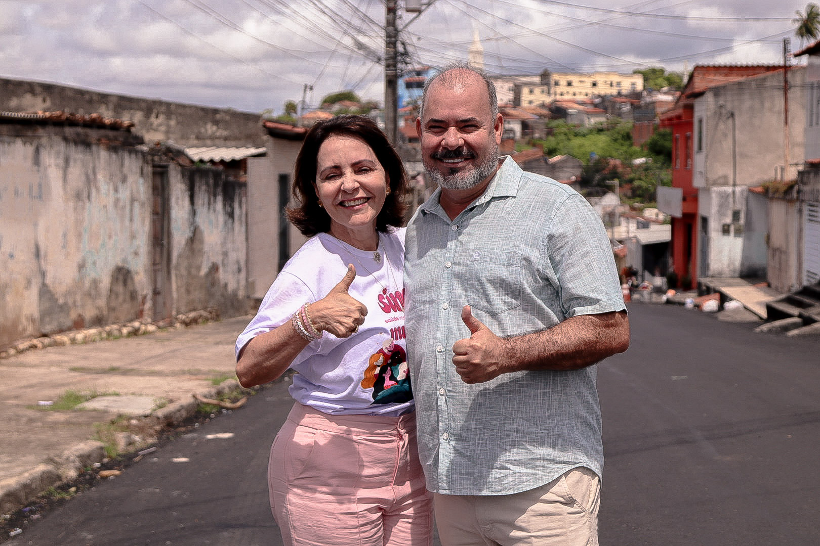 Mais de 40 ruas asfaltadas no Bairro Industrial: Um Sonho de Décadas Realizado 