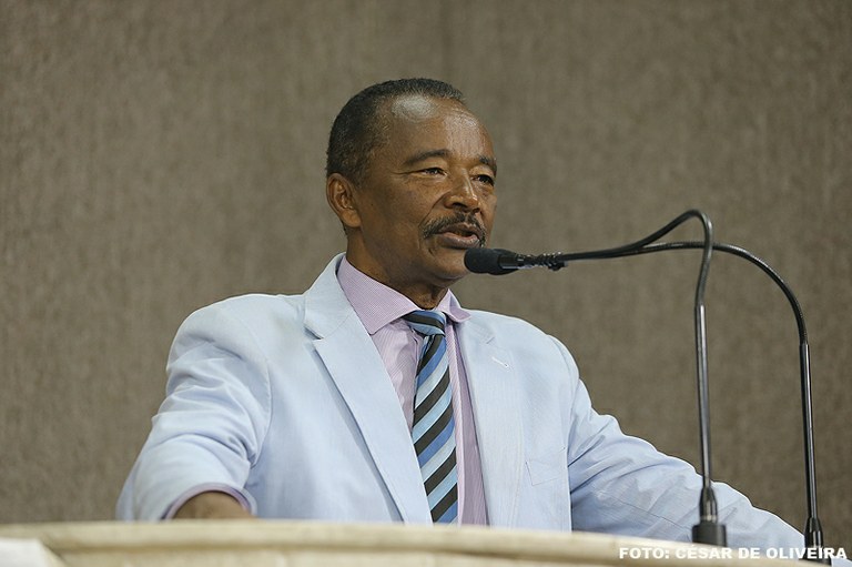 Manoel Marcos comenta a violência nos terminais de ônibus de Aracaju