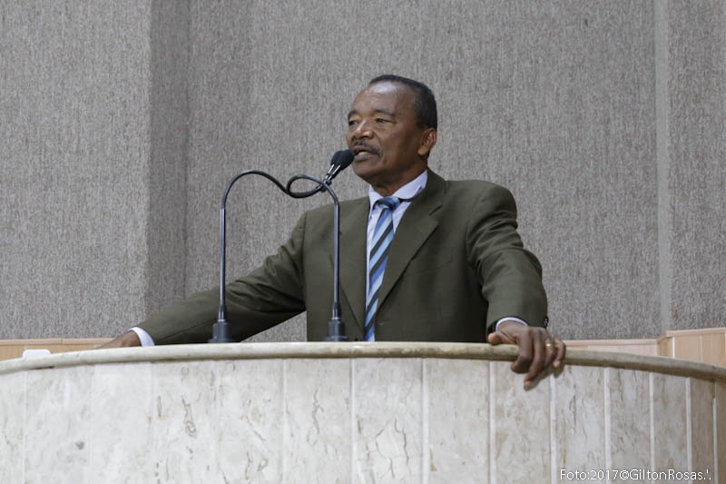 Manuel Marcos demonstra preocupação com paralisação dos professores